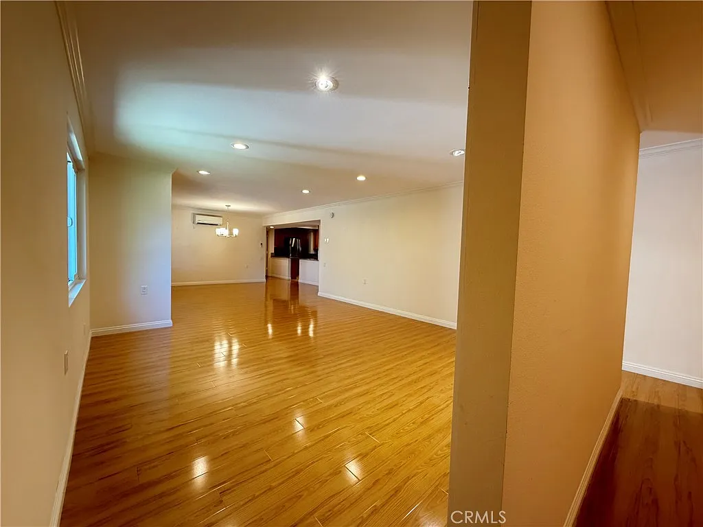 2 bed, 1326 sqft, $3,500 — Photo 4