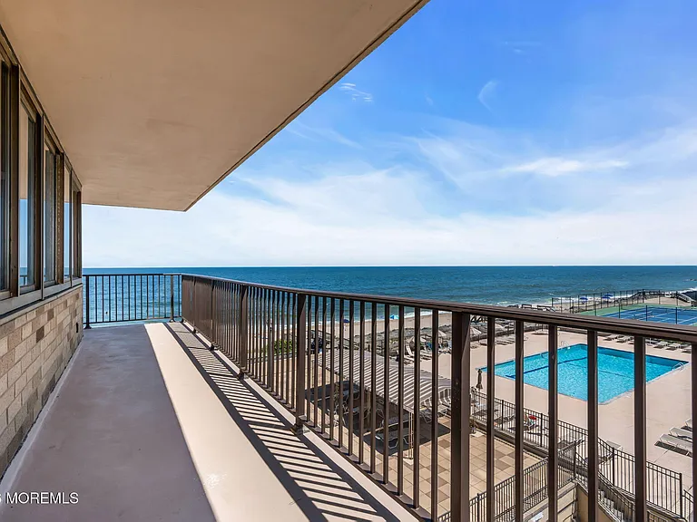 55 Ocean Ave #3L — Photo 13