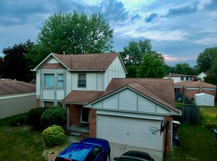 39794 Scottsdale Dr, Canton, MI 48188