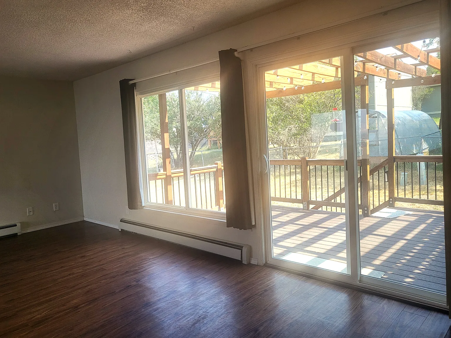 3 bed, 2668 sqft, $2,250 — Photo 4