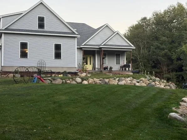 96 Stafford Hollow Rd, Monson, MA 01057