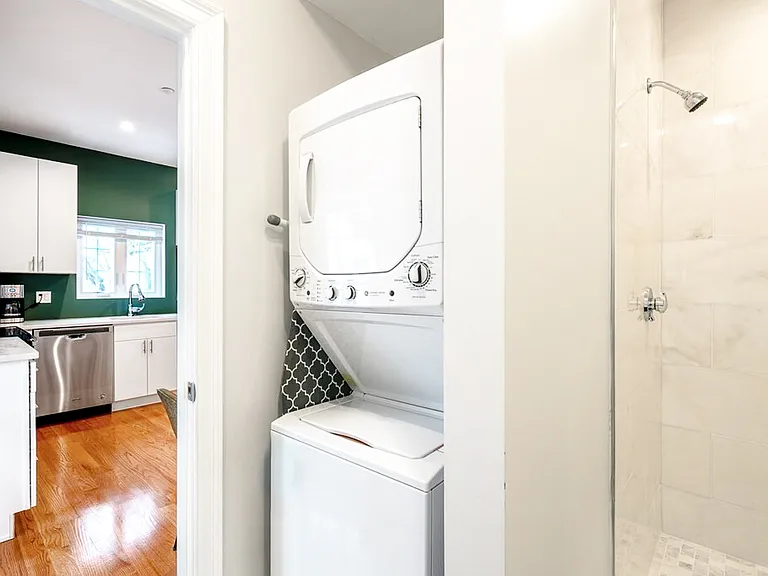 309 Sumner St #R — Photo 7