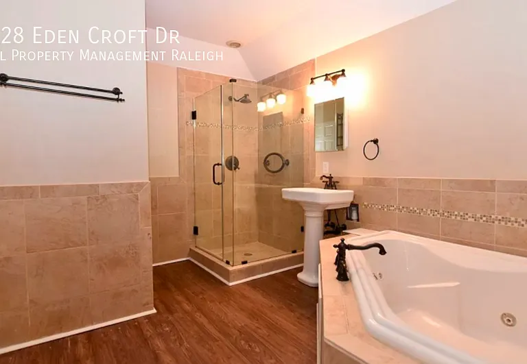 3528 Eden Croft Dr — Photo 17