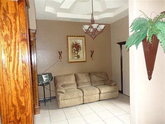 5th image of 8737 Rolling Hills Dr