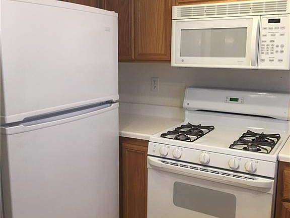 4th image of 62 Belle La Blanc Ave #0