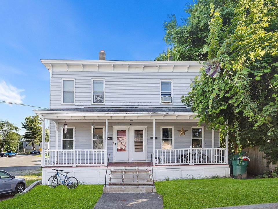 1st image of 15 Cascade St