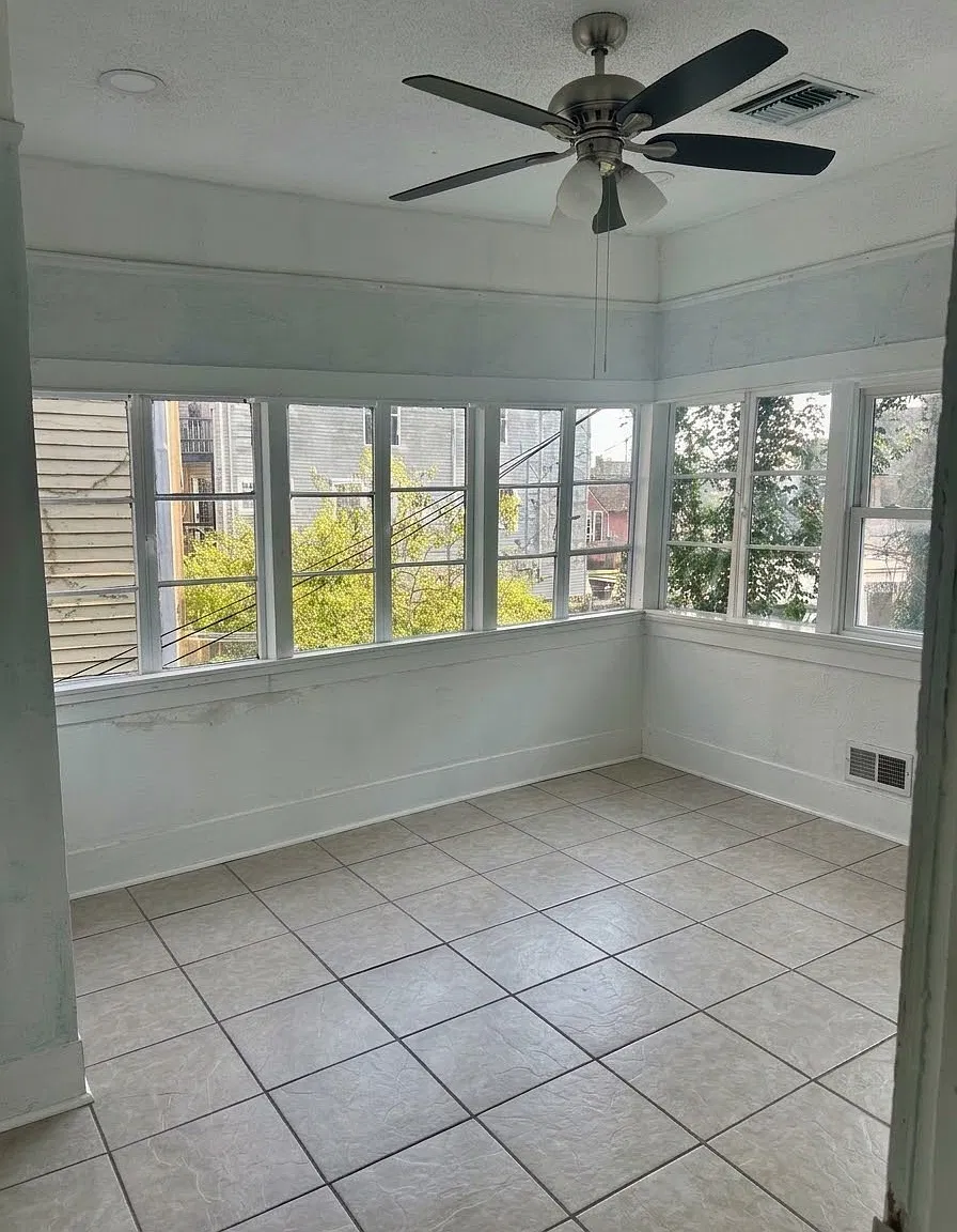 3 bed, $1,550 — Photo 1