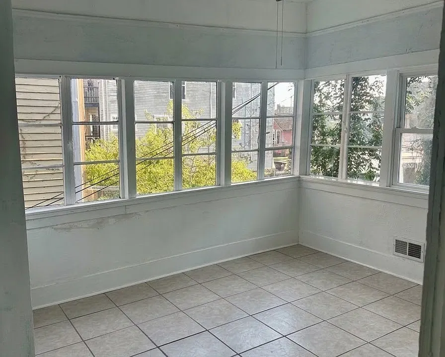 3964 Louisiana Avenue Pkwy