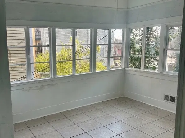 3964 Louisiana Avenue Pkwy, New Orleans, LA 70125