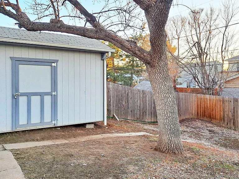 1575 S Quieto Ct — Photo 16