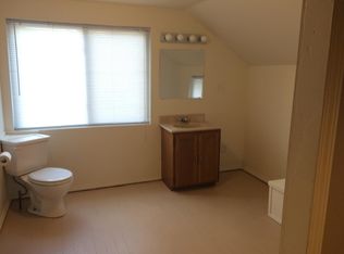 726 W 8th St, Appleton, WI 54914