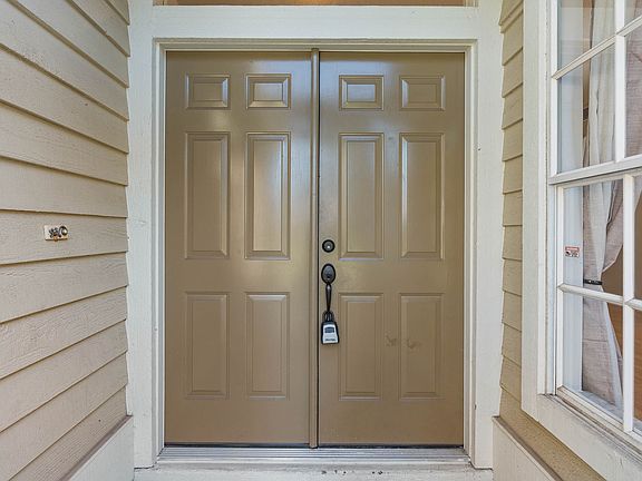 3rd image of 707 Lally Rock Ct