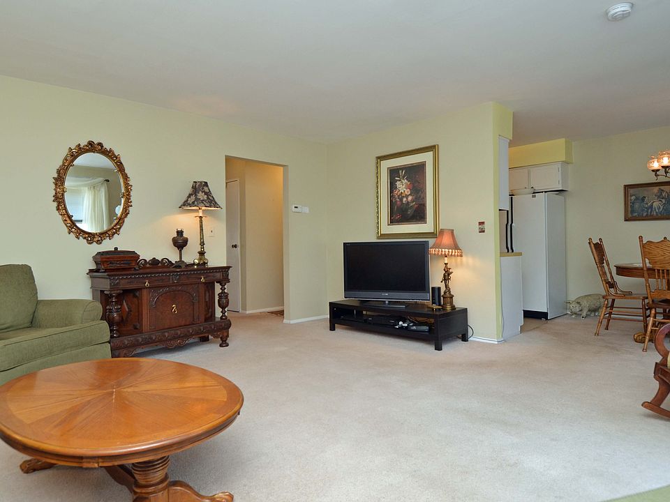 1st image of 29-1 Tamaron Dr