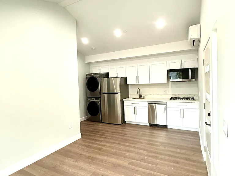 10801 Terecita Rd — Photo 15