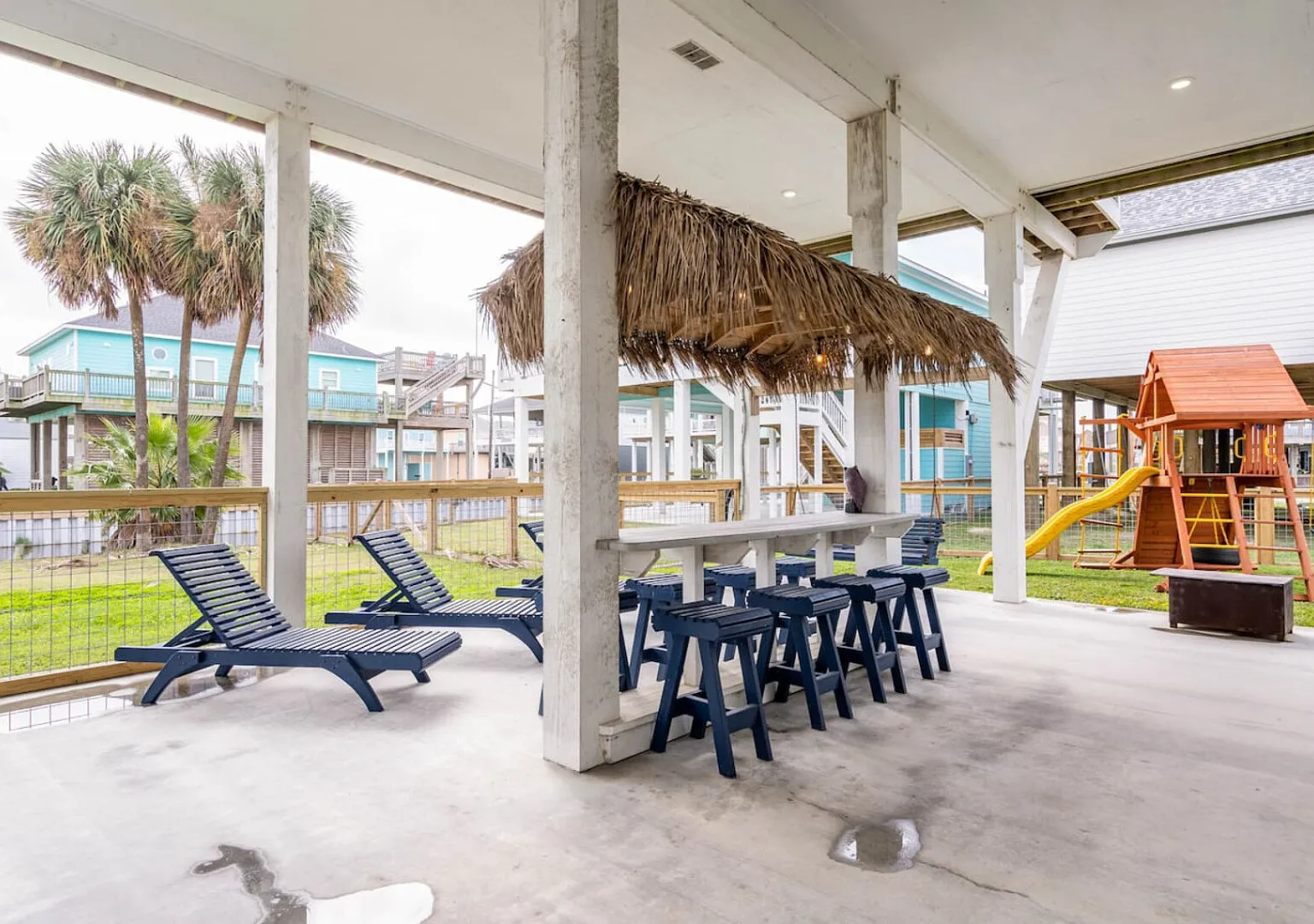 Golf Cart Rental, Playscape, Close to beach — Photo 2