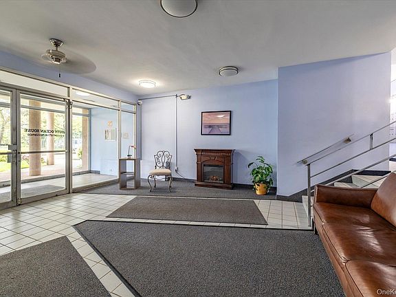 3rd image of 100 S Ocean Avenue #4U