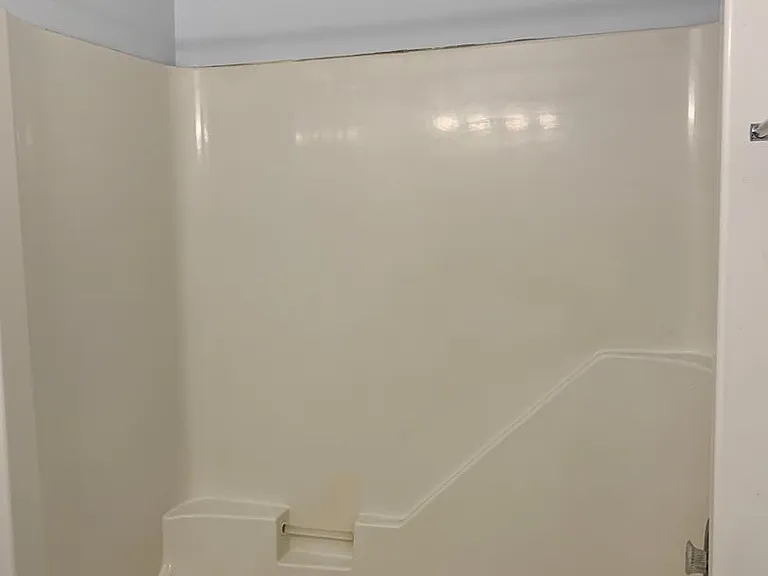 211 Friendly Ln — Photo 19