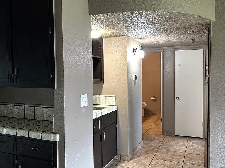 1791 Almond Ave #1 — Photo 7