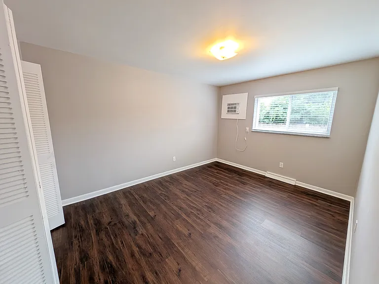 120 Cromwell Pl #4 — Photo 12