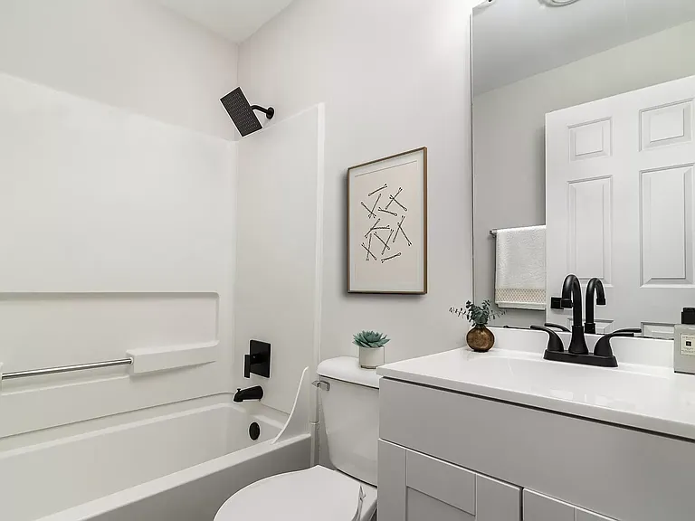 2155 Fulton Ave #1 — Photo 3