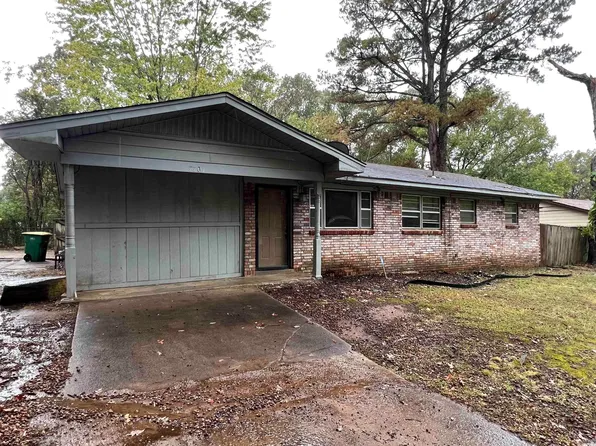 7701 Burnelle Dr, Little Rock, AR 72209