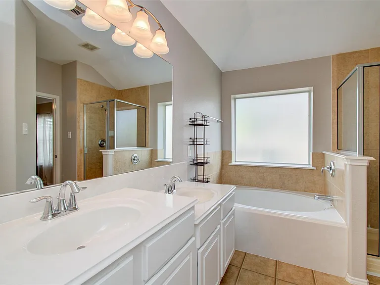 5003 Riverbridge Ct — Photo 17
