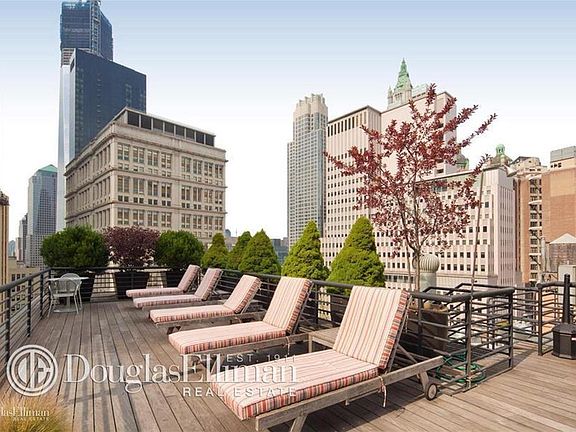 4th image of 71-73 Nassau St #8B