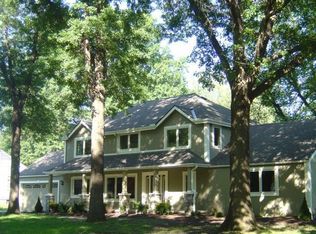 8029 Ensley Ln, Leawood, KS 66206