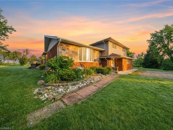 11 Burtch Rd, Brant, ON N0E 1K0