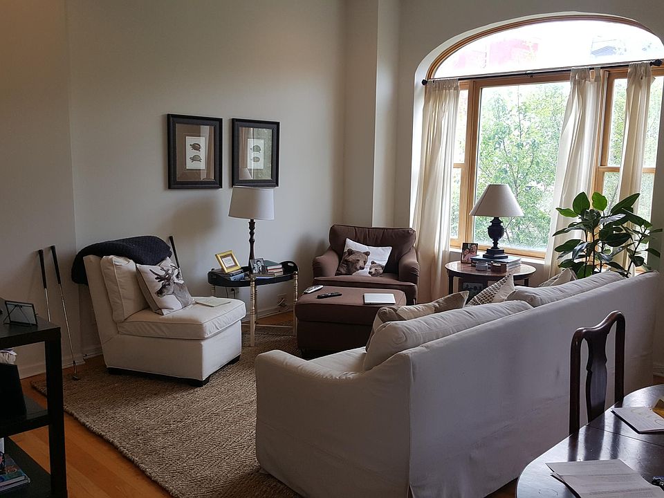 1st image of 1624 W Le Moyne St #2