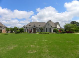 230 Brier Hills Dr, Piperton, TN 38017