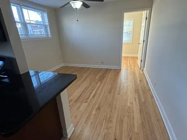 2636 W Foster Ave APT 202, Chicago, IL 60625