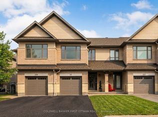 211 Purchase Cres, Ottawa, ON K2S2L8