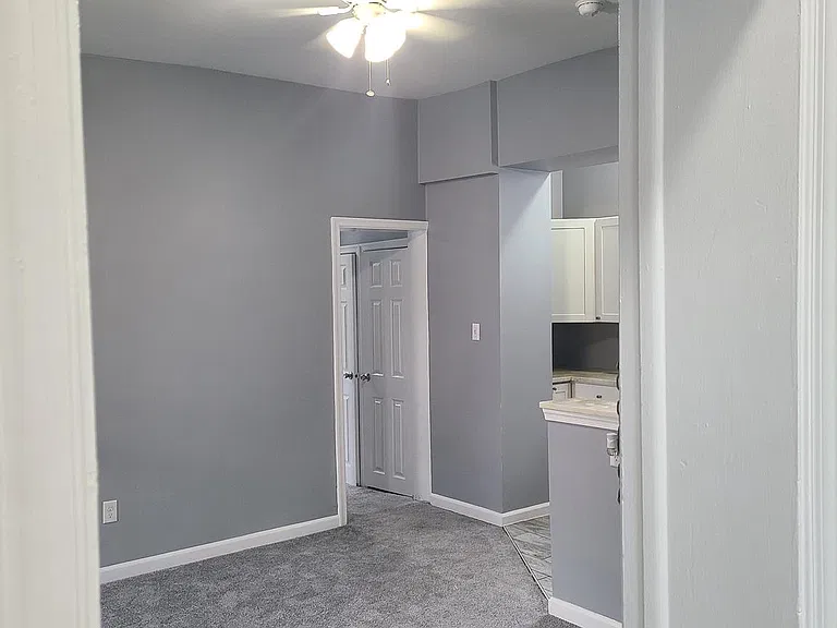 918 N Clayton St #1 — Photo 3