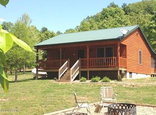 187 Premier Ln, Carbondale, IL 62902