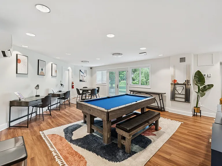 The Glen at Kensington — Photo 38