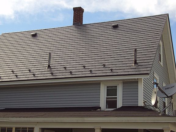 Interlock metal roof w/ vents