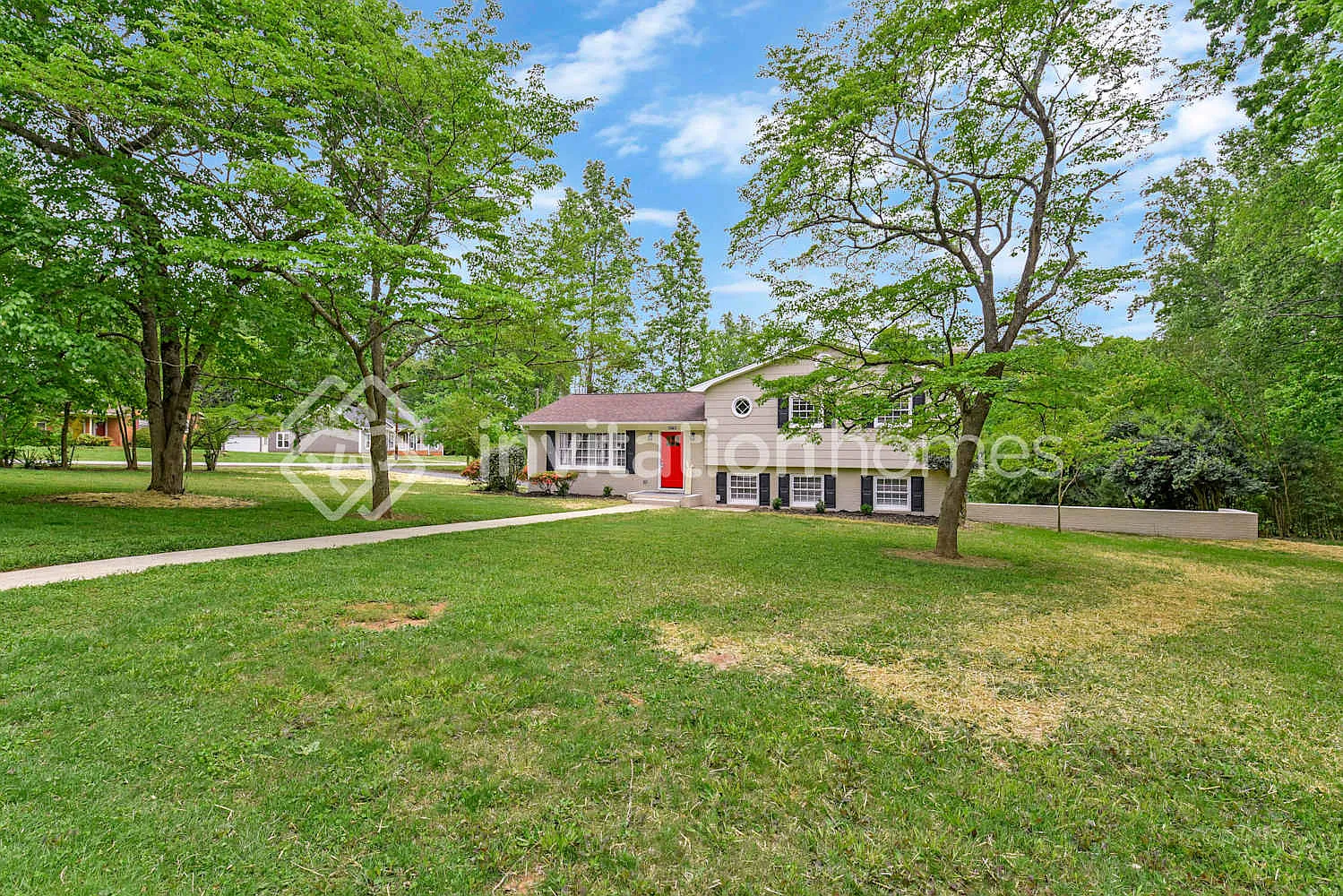 1940 Wildwood Dr Charlotte, NC 28214 — Photo 1