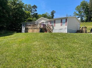 125 Everman Cemetery Rd, Grayson, KY 41143