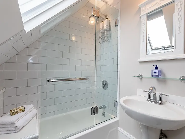 26 Clark St #2 — Photo 21