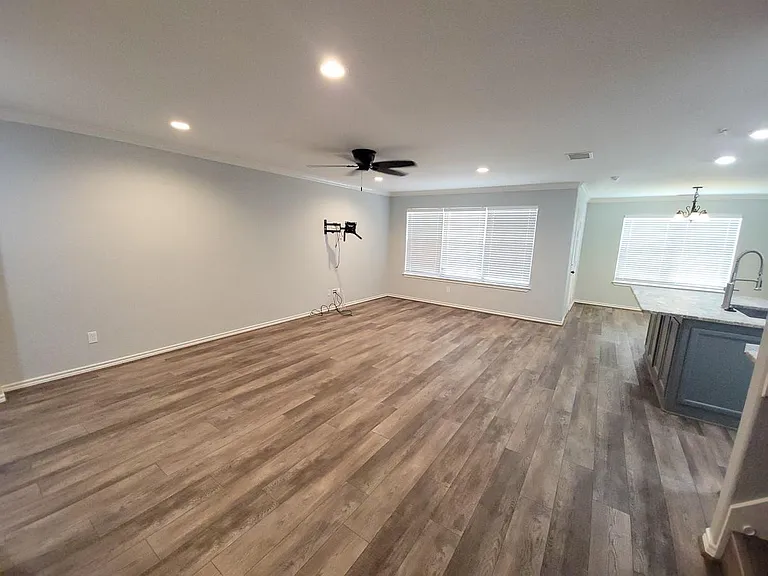 115 Sendero Dr — Photo 5