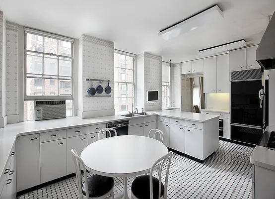 Sold by Brown Harris Stevens | media 5