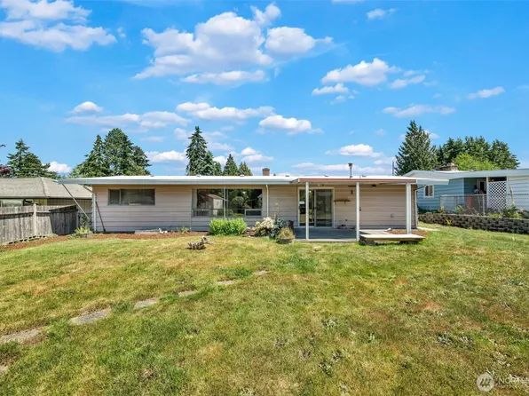26845 15th Avenue S, Des Moines, WA 98198