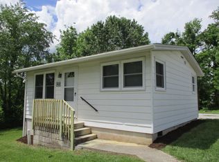 450 Stone St, Christiansburg, VA 24073