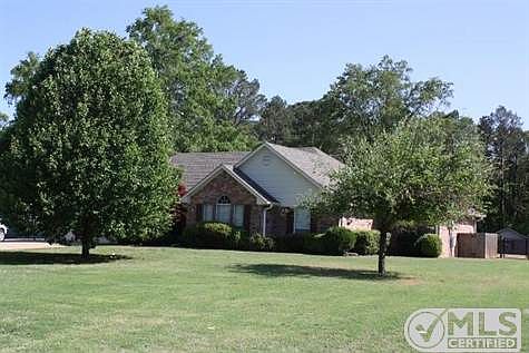 1st image of 906 Deer Trail Ln