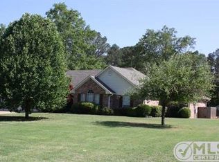 906 Deer Trail Ln, Mount Pleasant, TX 75455