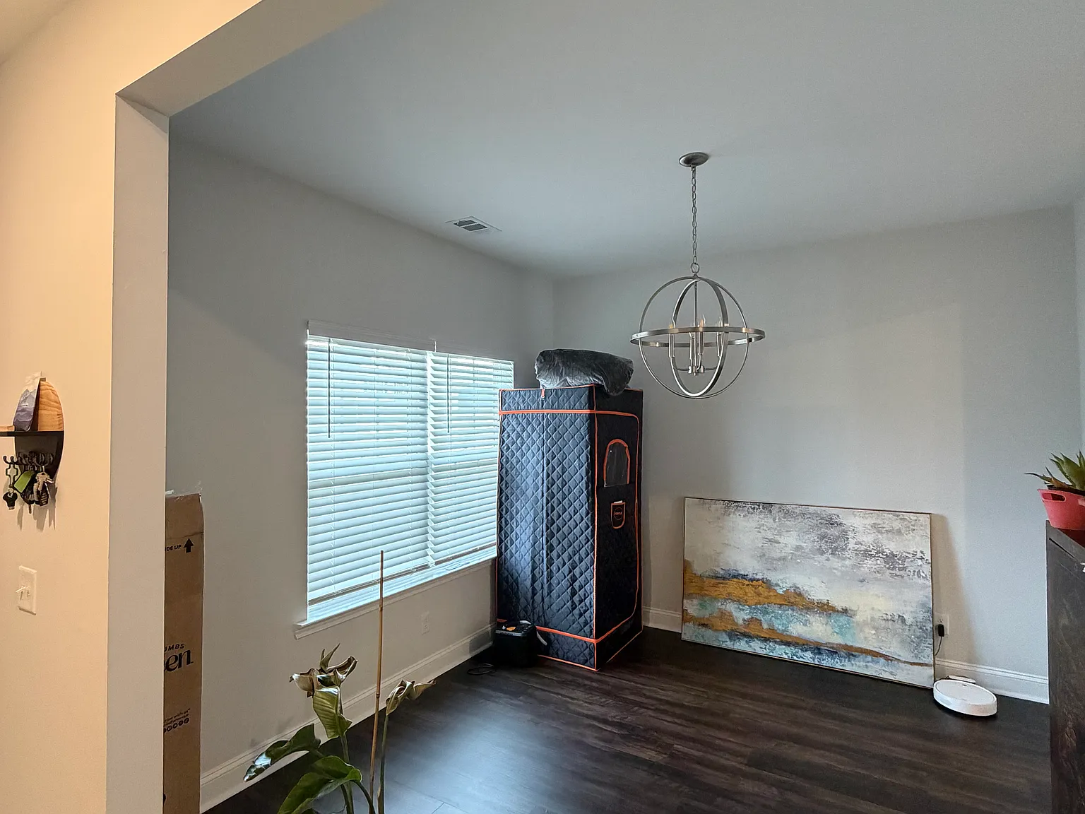 4 bed, 1998 sqft, $2,650 — Photo 3