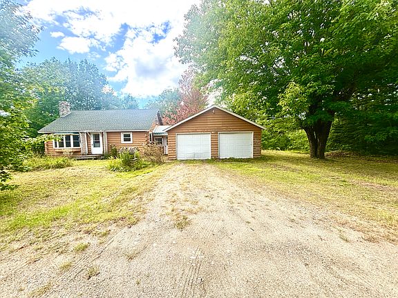 5th image of 1102 Cardville Road
