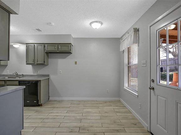 4th image of 4204 Cypress Springs Dr