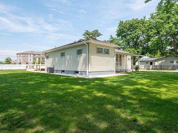 5th image of 5830 Norcroft Dr